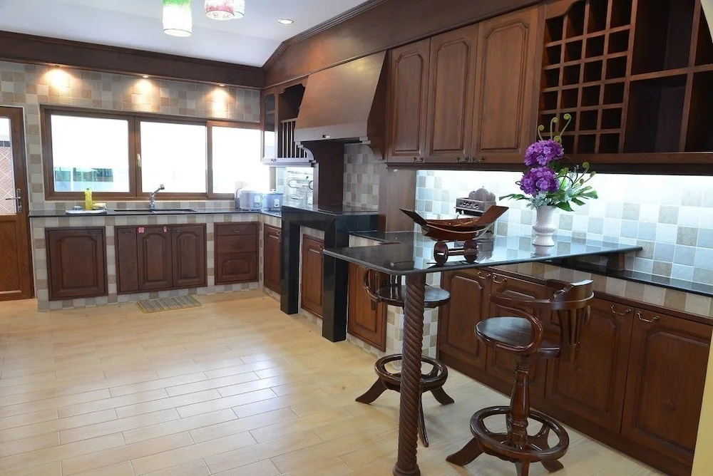 The Time Family 5 Bedroom Villa 92