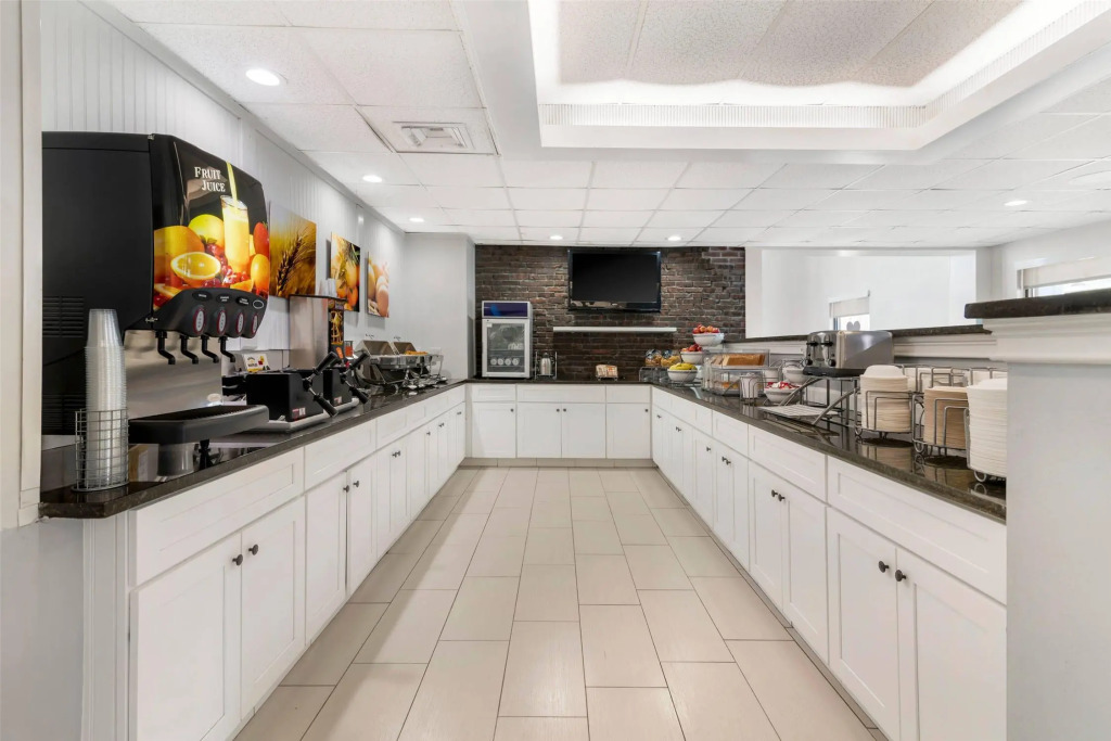 Heritage House Inn on Cape Cod, an Ascend Collection Hotel