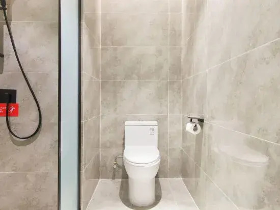 Echarm Hotel (Wuhan Guanggu University Yuan Road Branch)