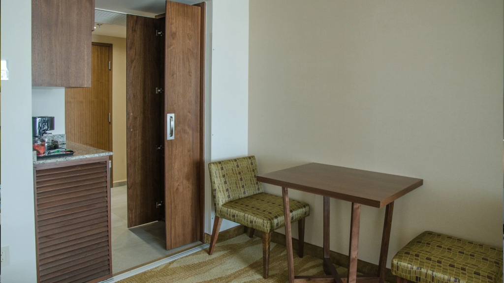 Holiday Inn Express and Suites Celaya by IHG