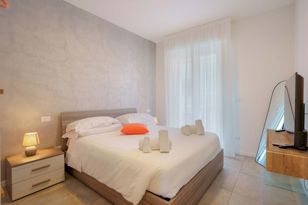 L'attico dell'Edera - Panoramic View with Jacuzzi