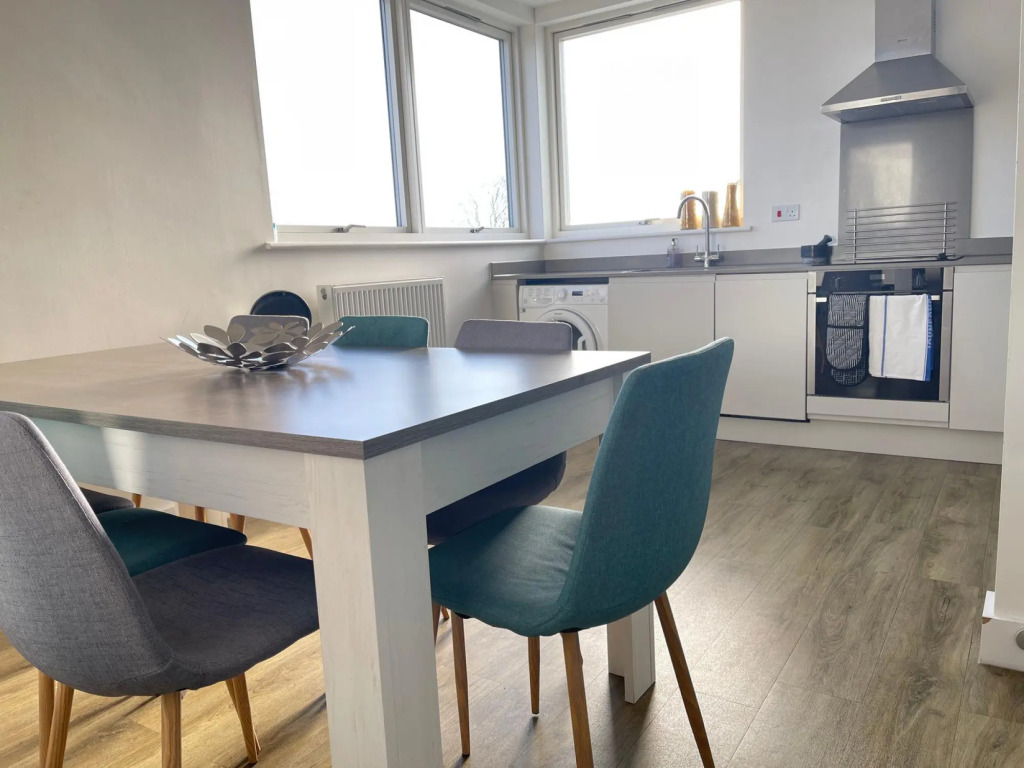 Diamond Penthouse in Cambridge