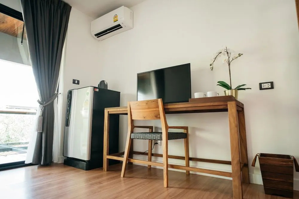 Salolife Hotel