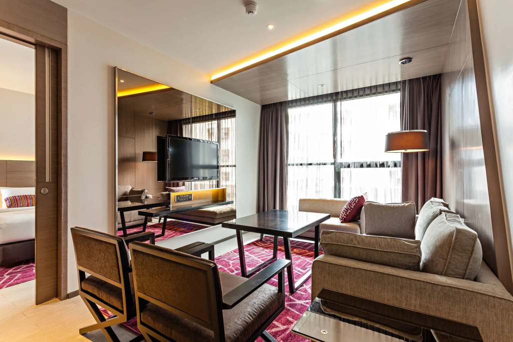 Hyatt Place Bangkok Sukhumvit 1