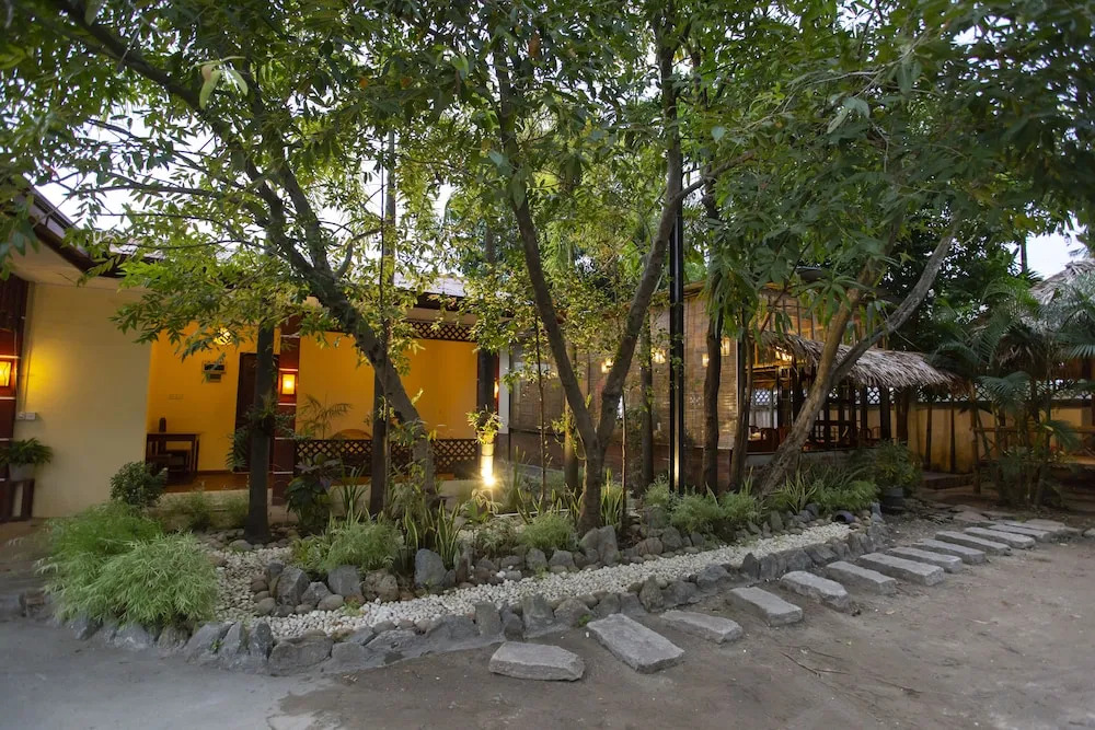 Royal GT Boutique Hotel