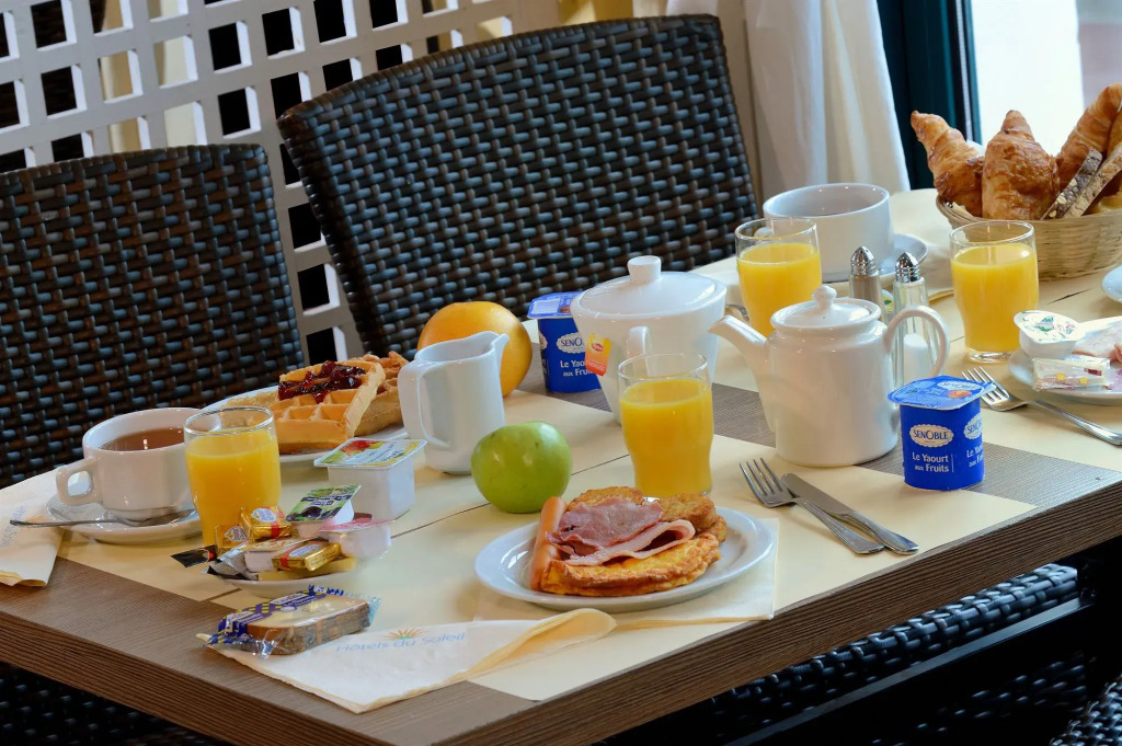 SOWELL HOTELS Le Beach