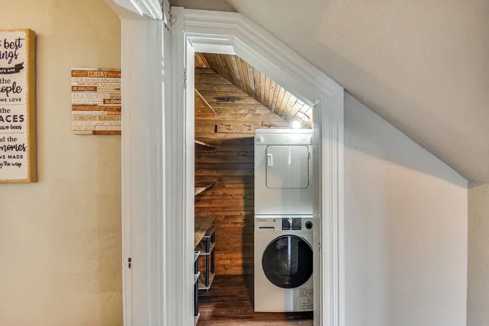 Walk to River & Downtown: Portsmouth Apartment!