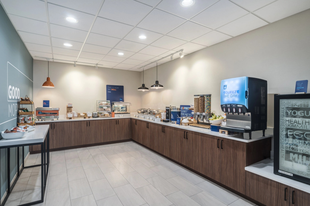 Holiday Inn Express & Suites Bozeman West by IHG