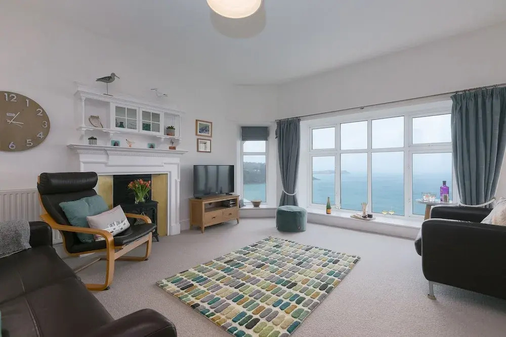 4 Pentowan Court