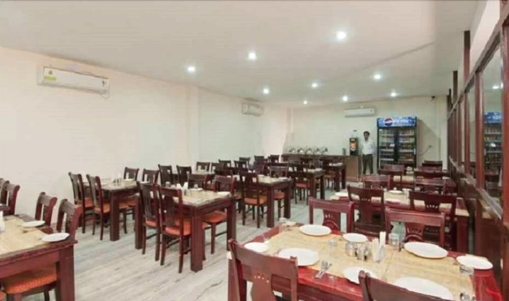 Stayapart Hotel Prema Palace