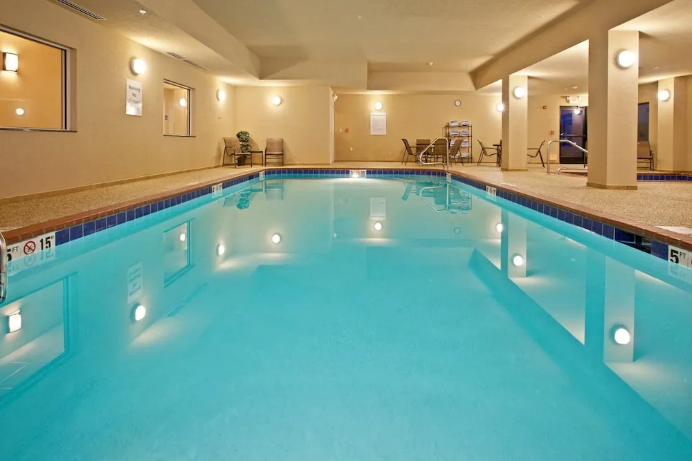 Holiday Inn Express Hotel & Suites RIPLEY, an IHG Hotel