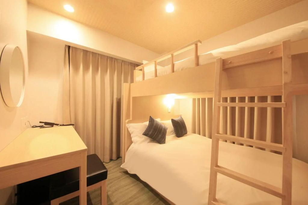 MEANDER Osaka