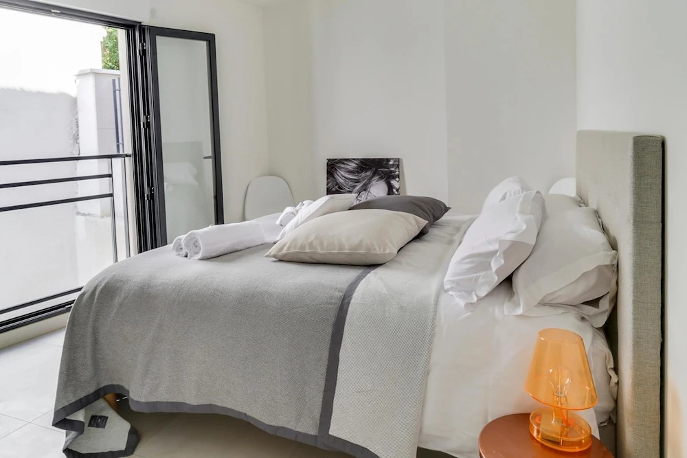 Carré Vendome NW Apartment 2
