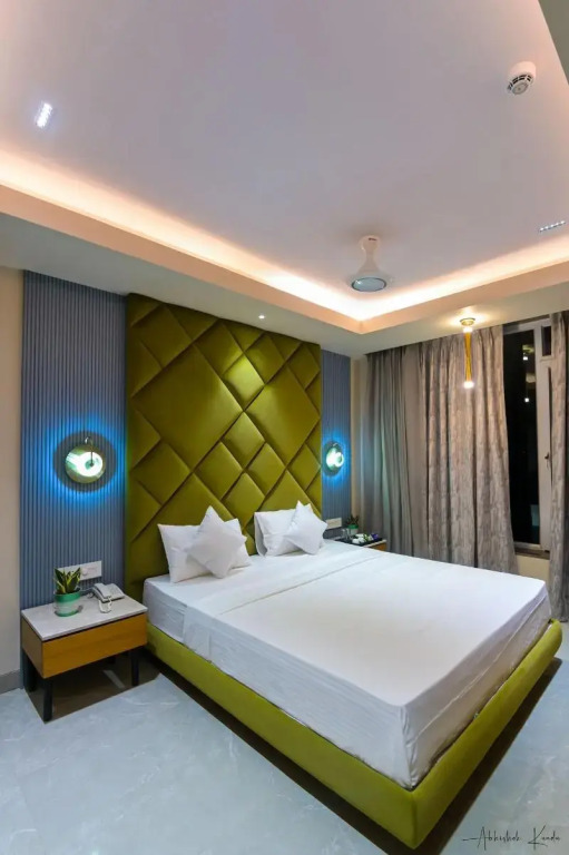 Hotel Pratap Palace