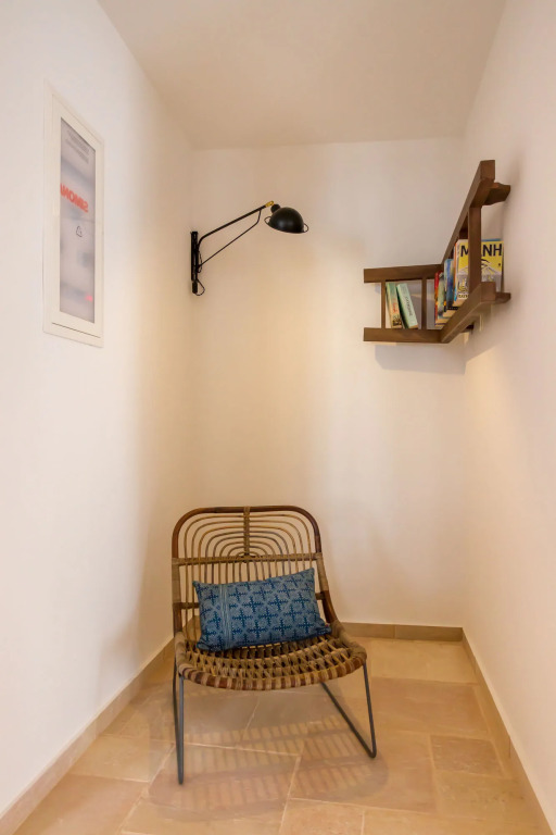 Enastron Suites