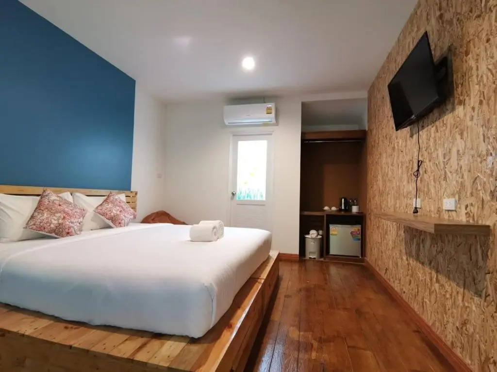 Nua Tone Resort & Cafe