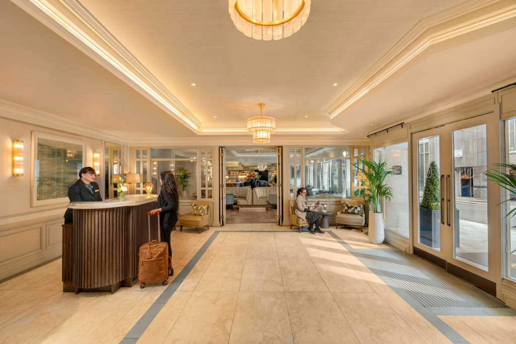 Brooks Hotel