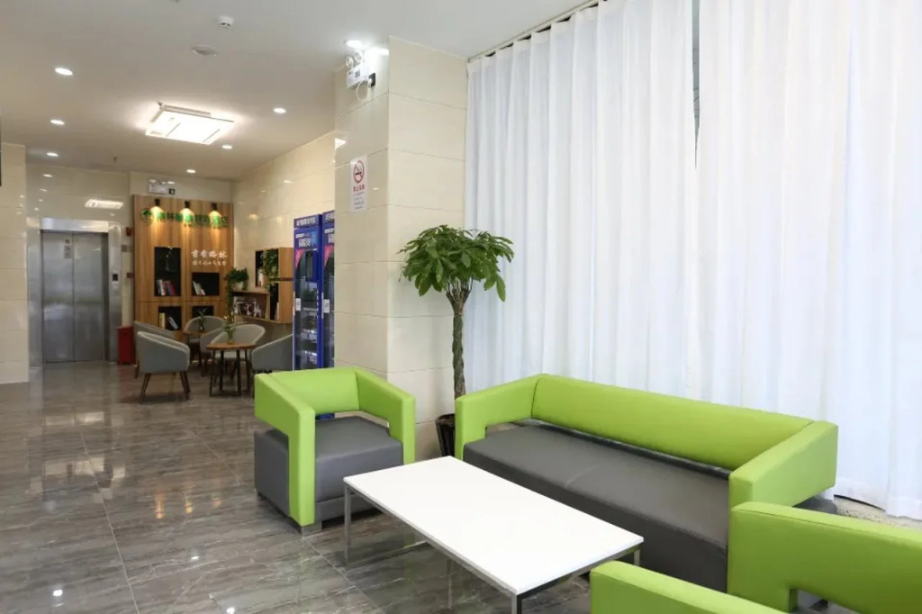 Greentree Inn Shanghai International Exhibition Center Gulang Road Express Hotel