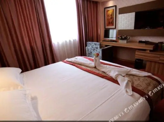 Super 8 Hotel Xiangyang Guangcai Market