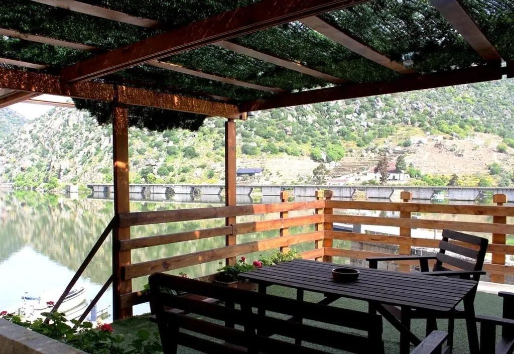 Douro Fluvina Yachts & Chalets