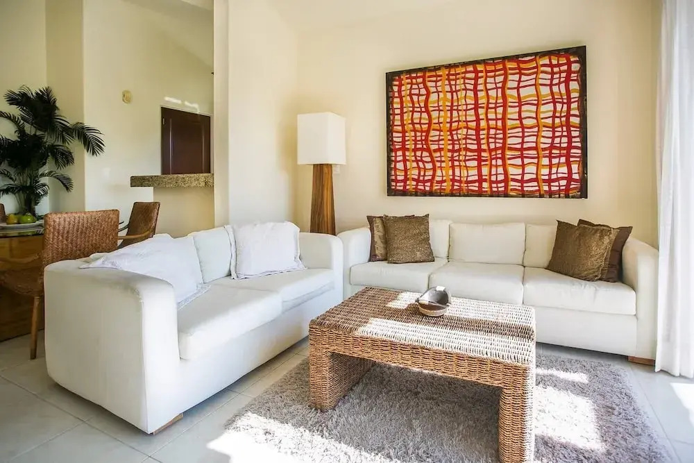 1BR Condo - Best Location! Pool+beach! Sleeps 4!!