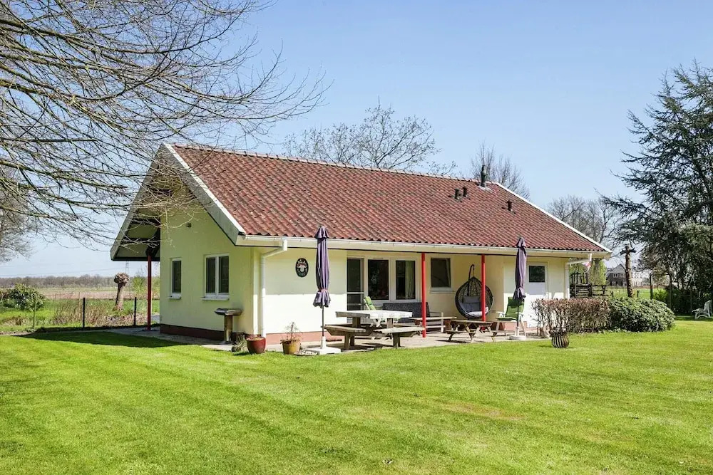 Family residence with large garden
