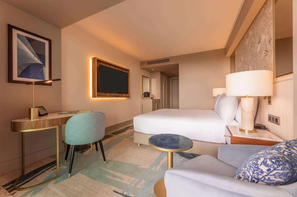 Legacy Hotel Cascais, Curio Collection By Hilton