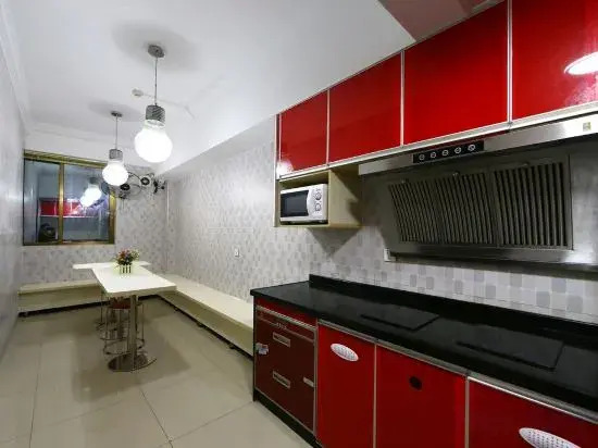 365 Apartment Hotel (Meizhou Wanda Plaza store)
