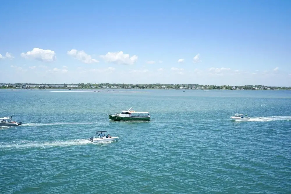 Crab Cove On The Bay 407 3 Bedroom Condo by RedAwning