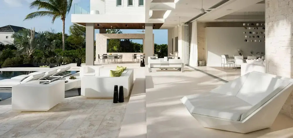 Villa Awa