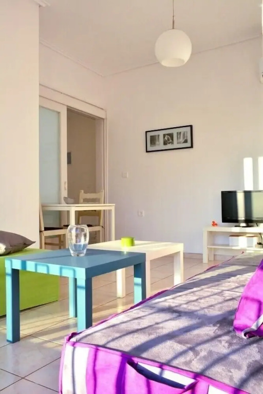 Adorable flat next to Marina Alimou