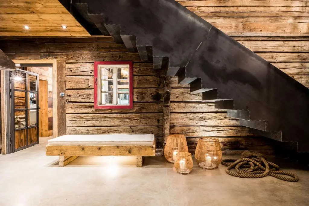 Peakini Farmhaus