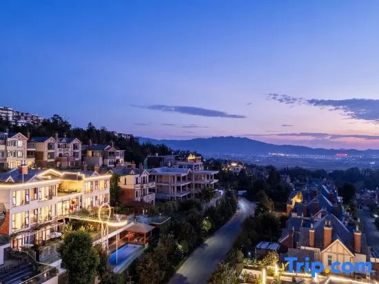 Wonderland, hot spring resort
