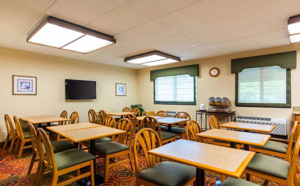 Comfort Inn Herndon-Reston