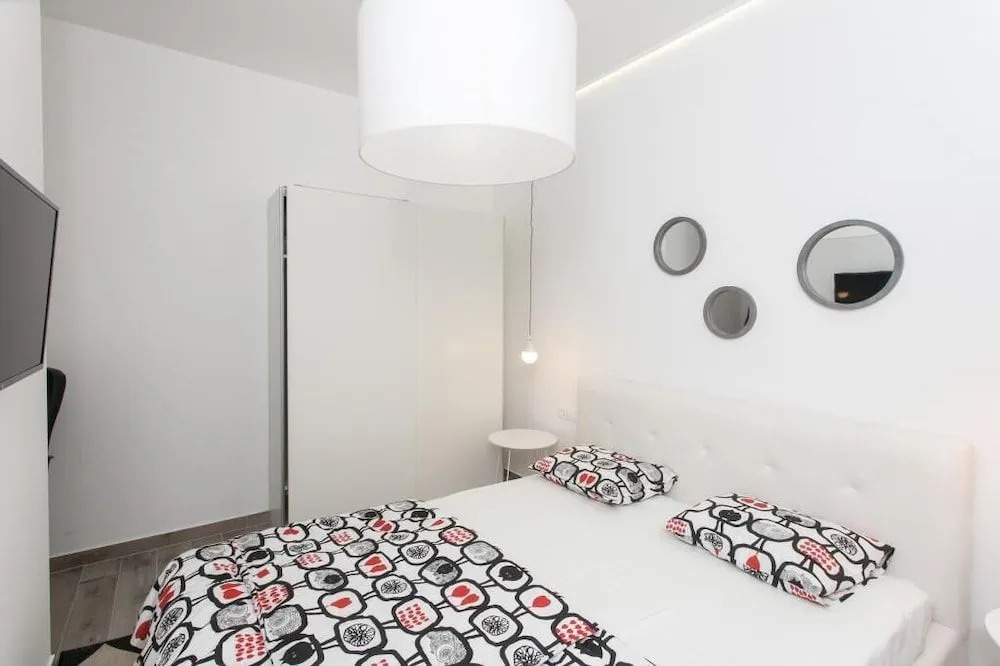 Apartment Avangarde