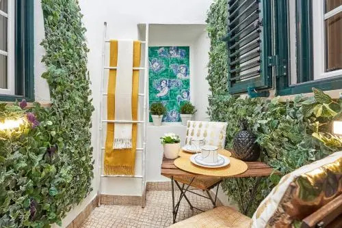 Lisbon Boutique Alfama with Patio 3