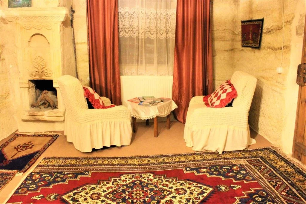 Natureland Cave Hotel