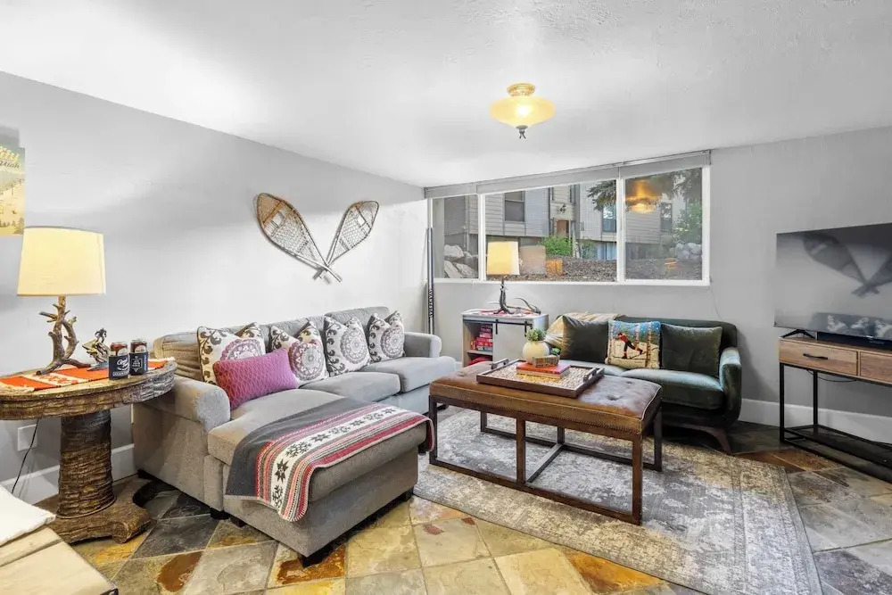 2mins to Historic Main Street + Deer Valley Ski Lift Alpine Ember by Avantstay