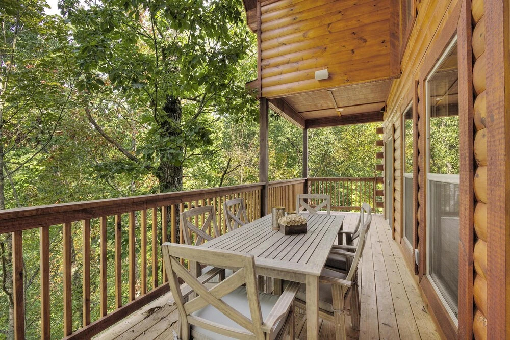 DT 2 Brand NEW Cabins 2 Pools 2 HOT Tubs ETC