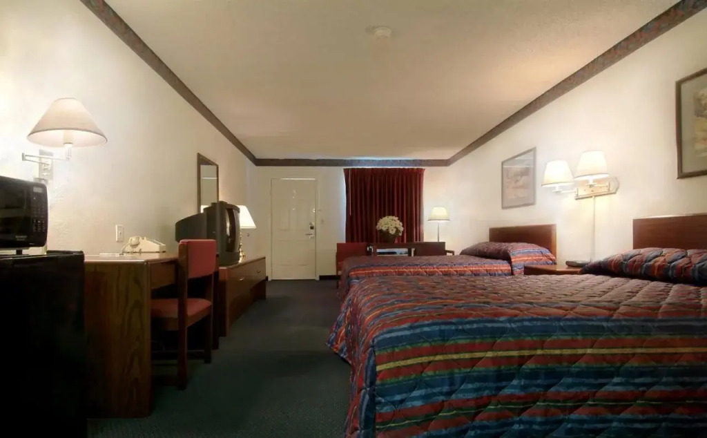 Americas Best Value Inn Cisco