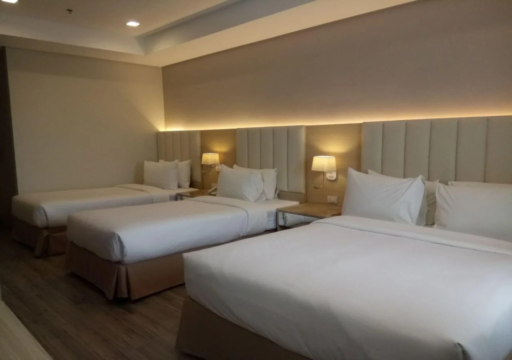 Smallville 21 Hotel