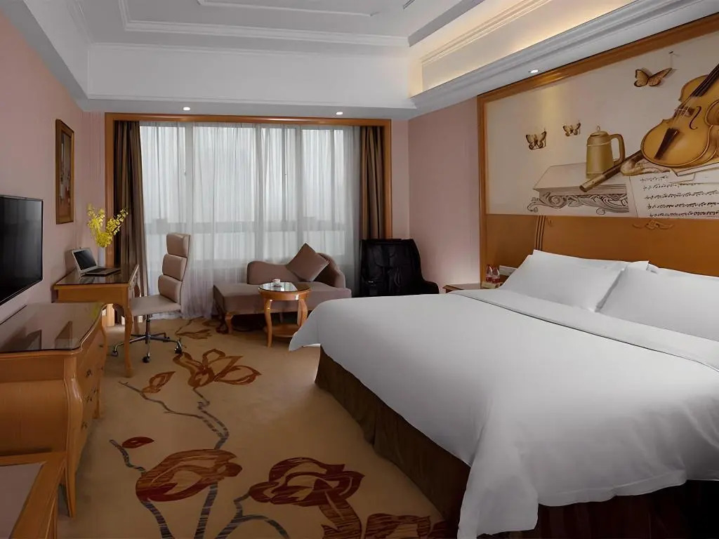Vienna International Hotel Changsha Gaoqiao Branch