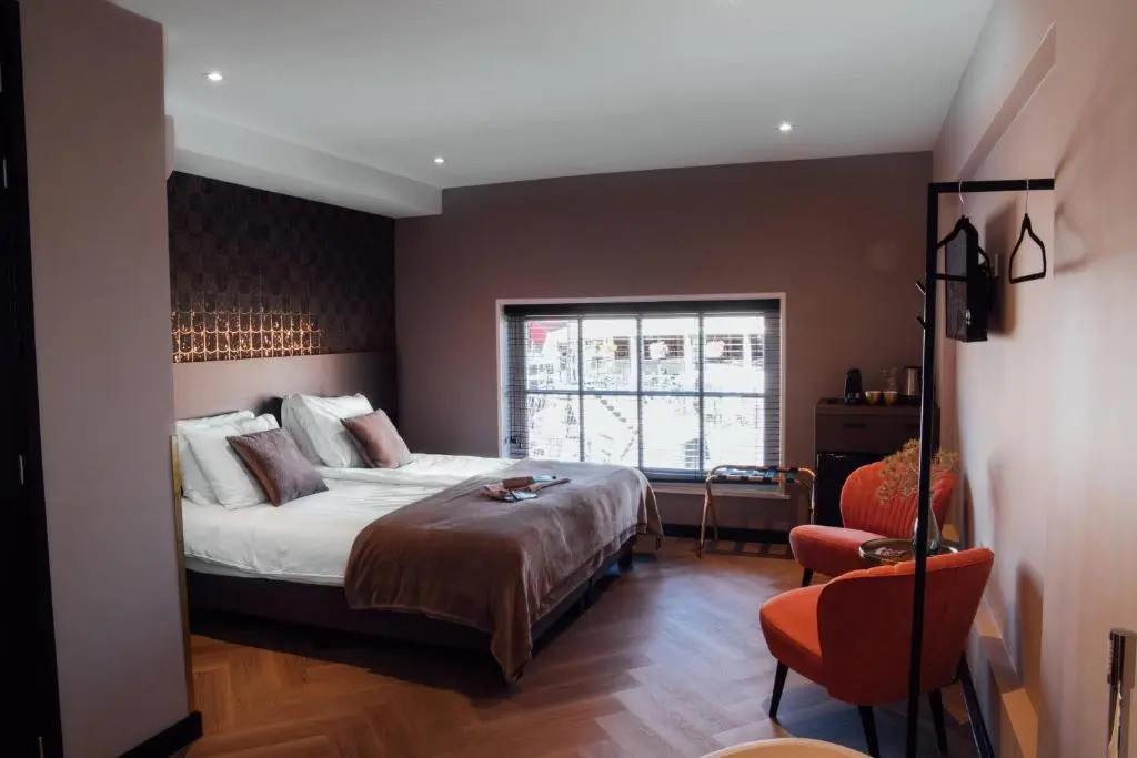 Harbour Suites Boutique Hotel