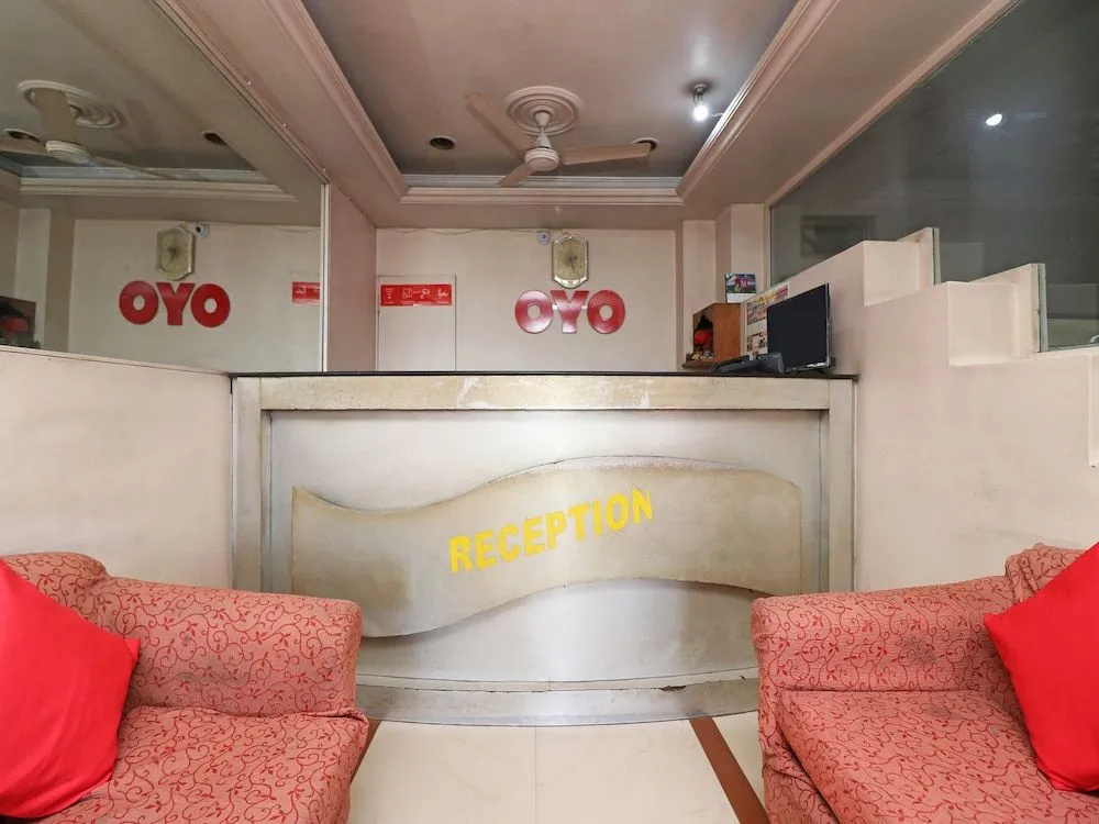 OYO 28130 Hotel Shiva