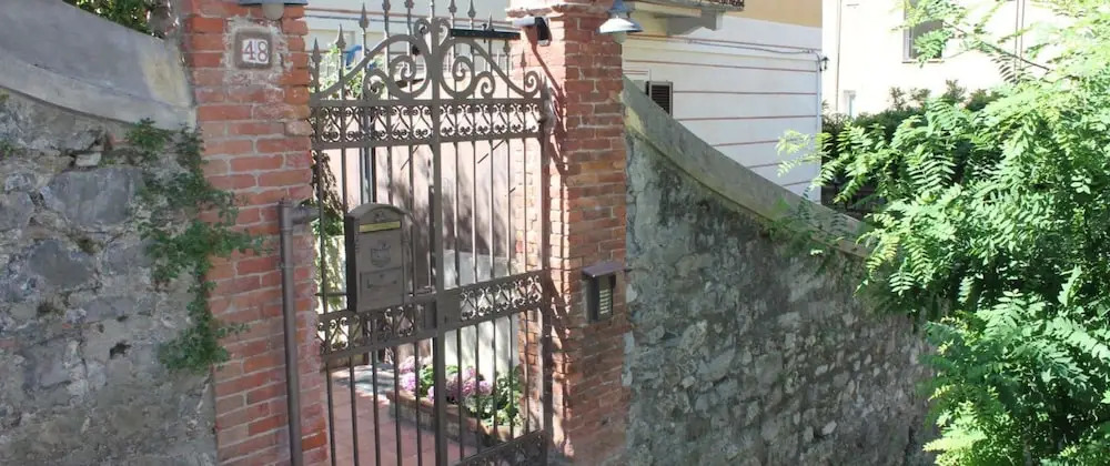 CERNAIA ROOM