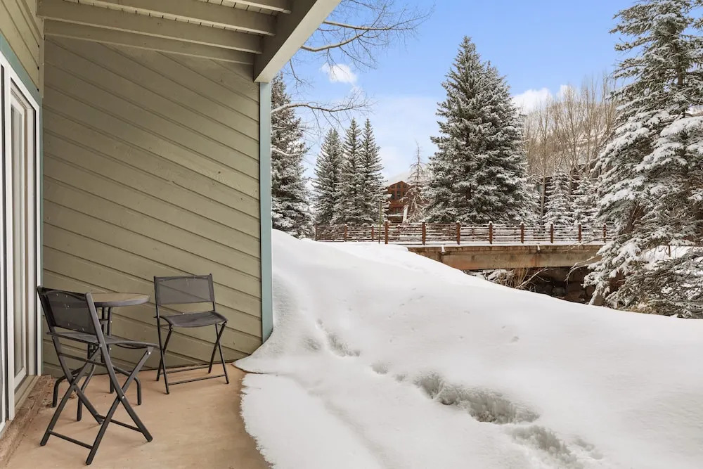 Riverside Condos A02 by AvantStay Condo Close To Downtown Town Park Ski Lift 8