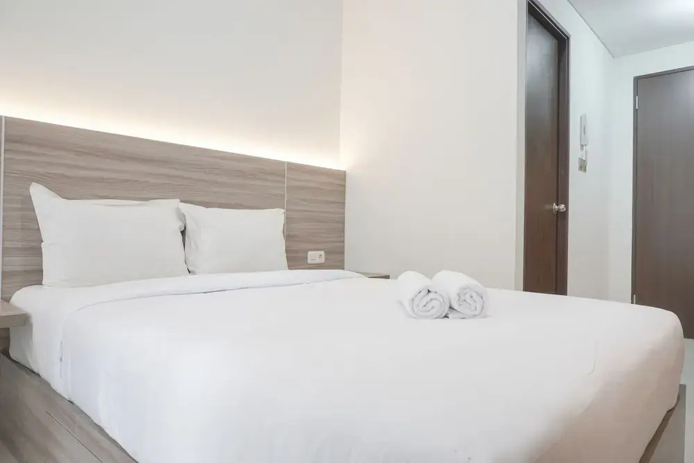 Nice Studio At 11Th Floor Transpark Cibubur Apartment