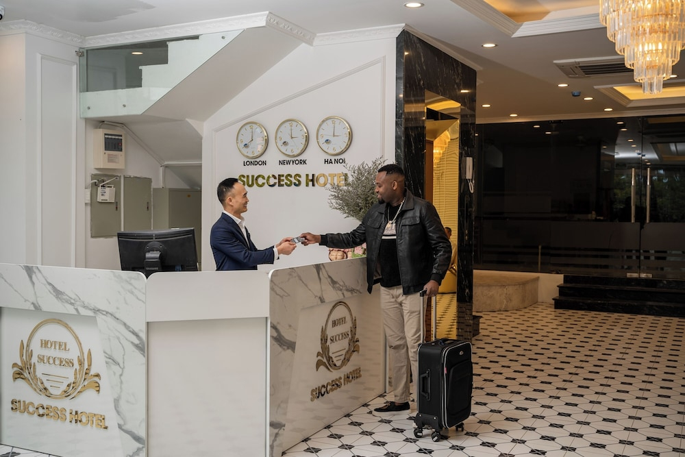 Success Airport Hanoi Hotel
