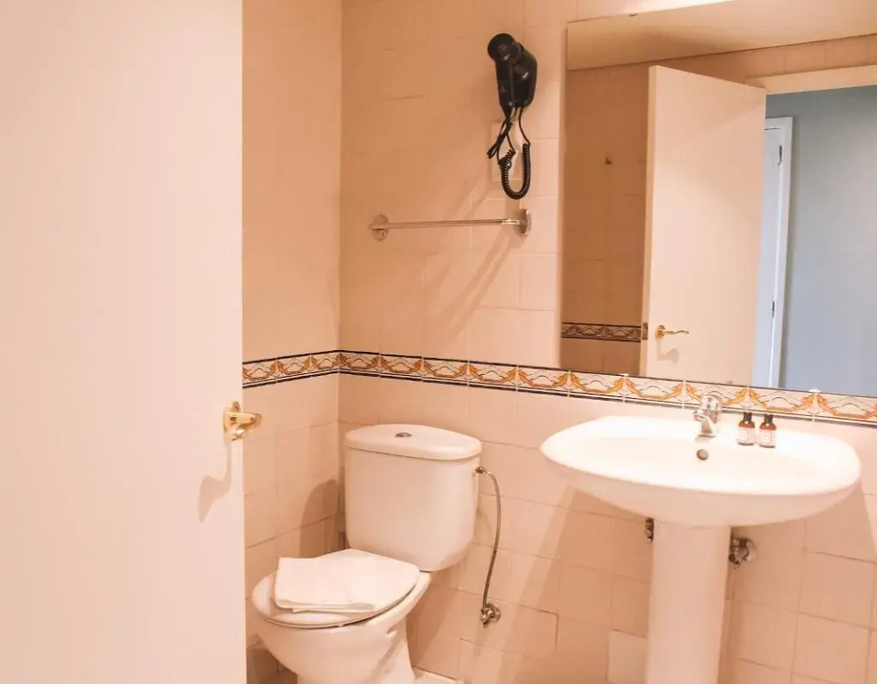 GRANDE HOTEL PARIS by STAY HOTELS