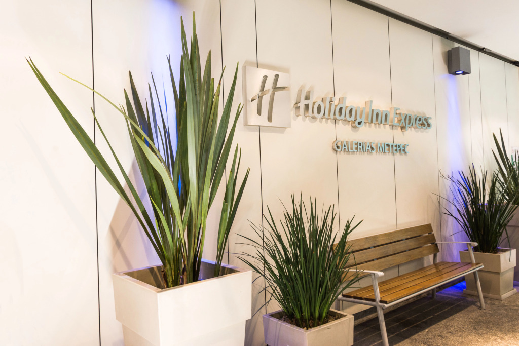 Holiday Inn Express Toluca Galerias Metepec by IHG